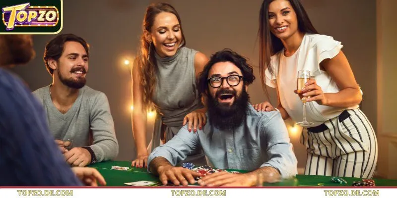 Mọi người mê mẩn Blackjack Topzo